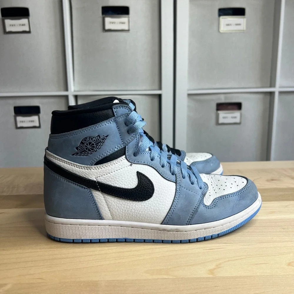 Nike Air Jordan 1 High OG University Blue Black White Men Sz 8‎ 555088-134